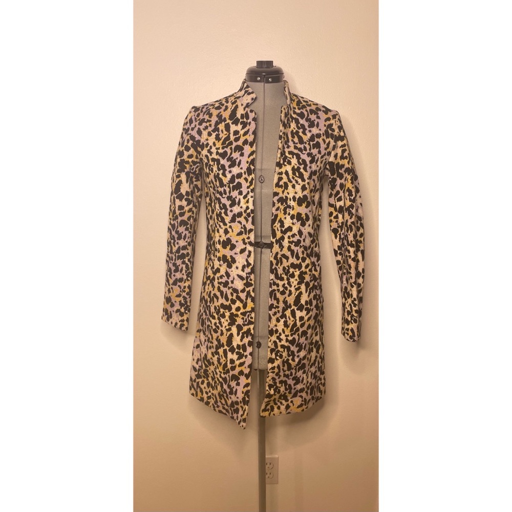 H&M Leopard coat